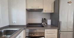 LUMINOSO Y MODERNO APARTAMENTO EN VENTA, COMPLEJO EL PUERTO 2