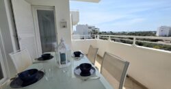 LUMINOSO Y MODERNO APARTAMENTO EN VENTA, COMPLEJO EL PUERTO 2