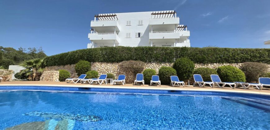 LUMINOSO Y MODERNO APARTAMENTO EN VENTA, COMPLEJO EL PUERTO 2