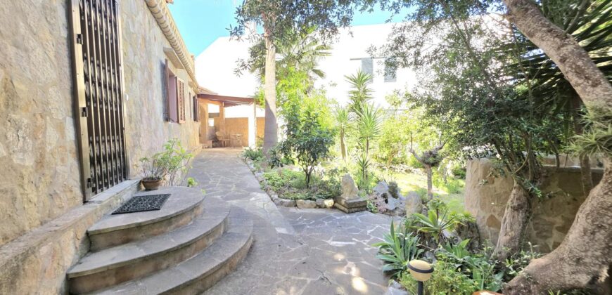 CHARMING MALLORCAN-STYLE VILLA, PORTOPETRO 799.500€