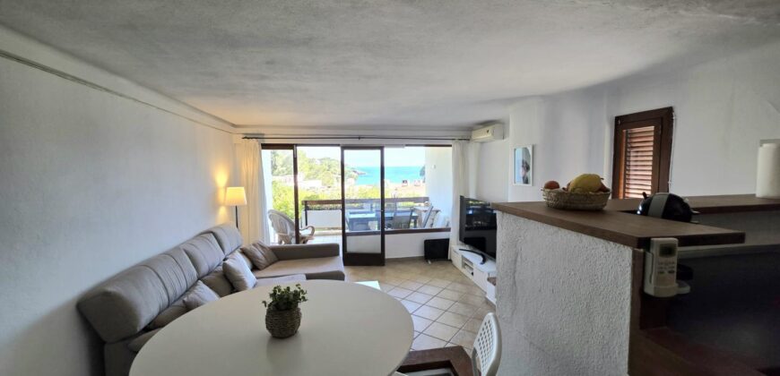 CHARMING GROUND-FLOOR APARTMENT WITH SEA VIEWS, CALA FERRERA 340.000€