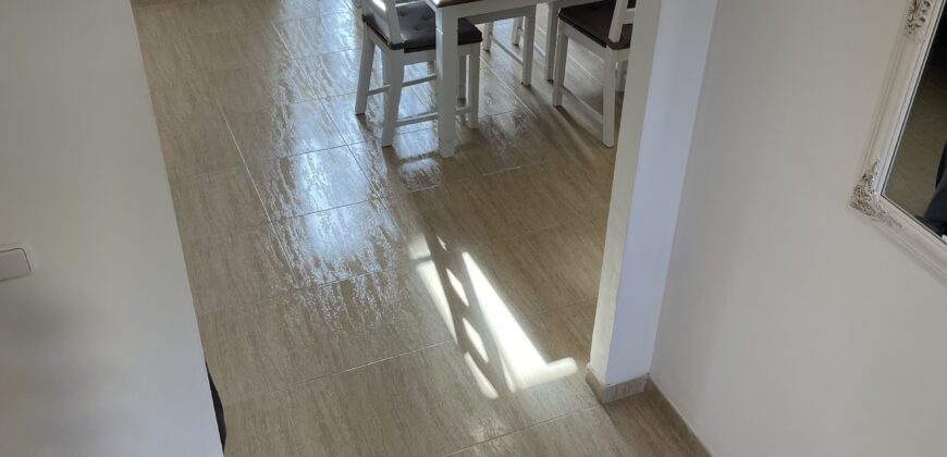 DOPPELHAUSHÄLFTE MIT GENEHMIGUNG ZUR FERIENVERMIETUNG, CALA MURADA 695.000 €