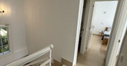 DOPPELHAUSHÄLFTE MIT GENEHMIGUNG ZUR FERIENVERMIETUNG, CALA MURADA 695.000 €