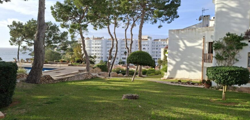 CHARMING GROUND-FLOOR APARTMENT WITH SEA VIEWS, CALA FERRERA 340.000€