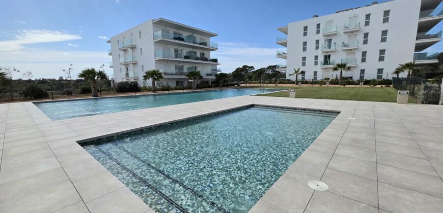 CHARMANTE ERDGESCHOSSWOHNUNG IM COMPASS-KOMPLEX, 465.000€