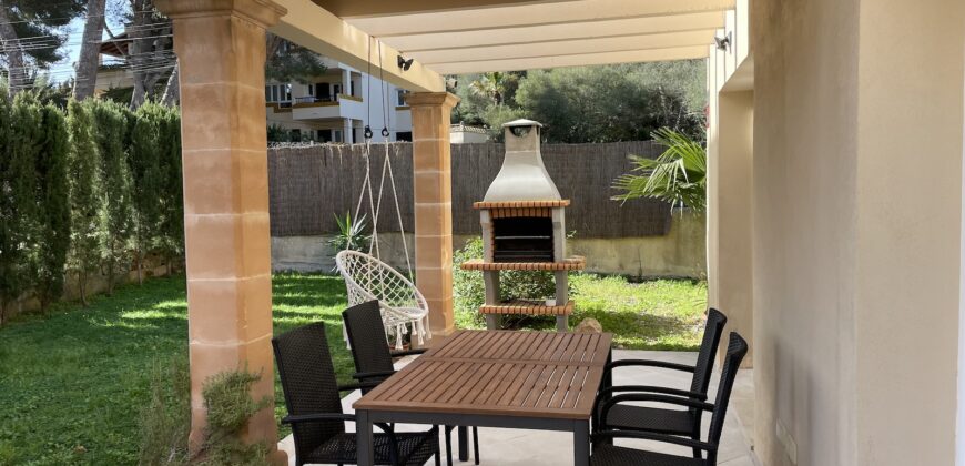 DOPPELHAUSHÄLFTE MIT GENEHMIGUNG ZUR FERIENVERMIETUNG, CALA MURADA 695.000 €