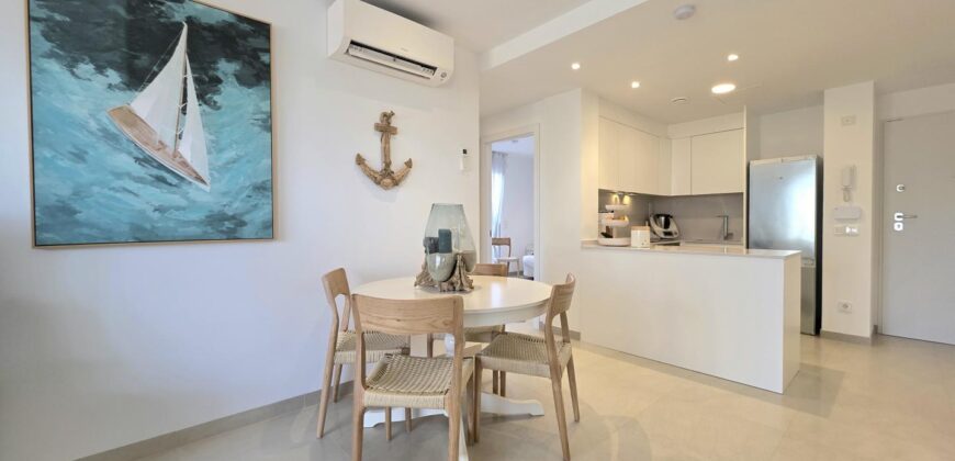 CHARMANTE ERDGESCHOSSWOHNUNG IM COMPASS-KOMPLEX, 465.000€