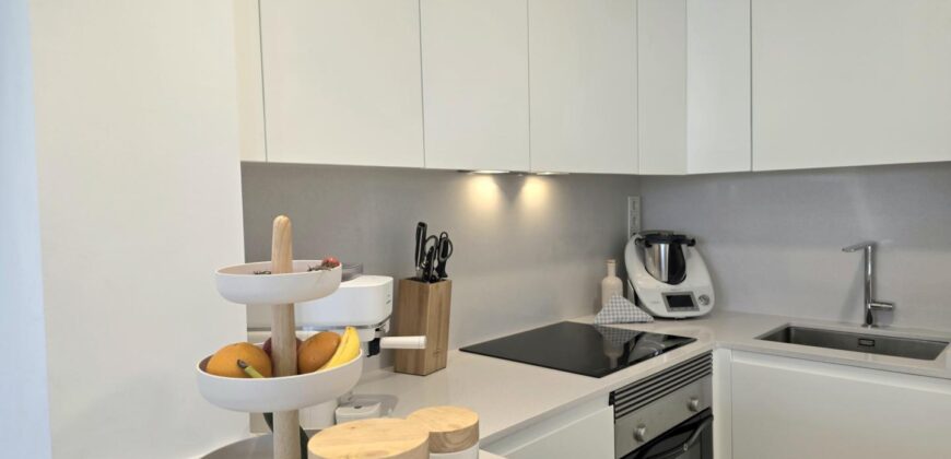 CHARMANTE ERDGESCHOSSWOHNUNG IM COMPASS-KOMPLEX, 465.000€