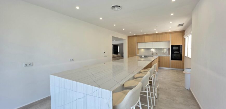 LUXURY VILLA IN THE PRESTIGE AREA OF “PUNTA DES PORT”, PORTOPETRO 2.495.000€