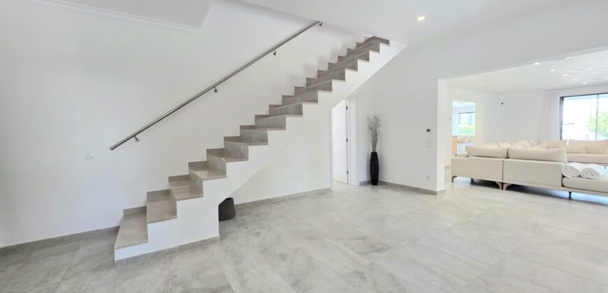 LUXURY VILLA IN THE PRESTIGE AREA OF “PUNTA DES PORT”, PORTOPETRO 2.495.000€