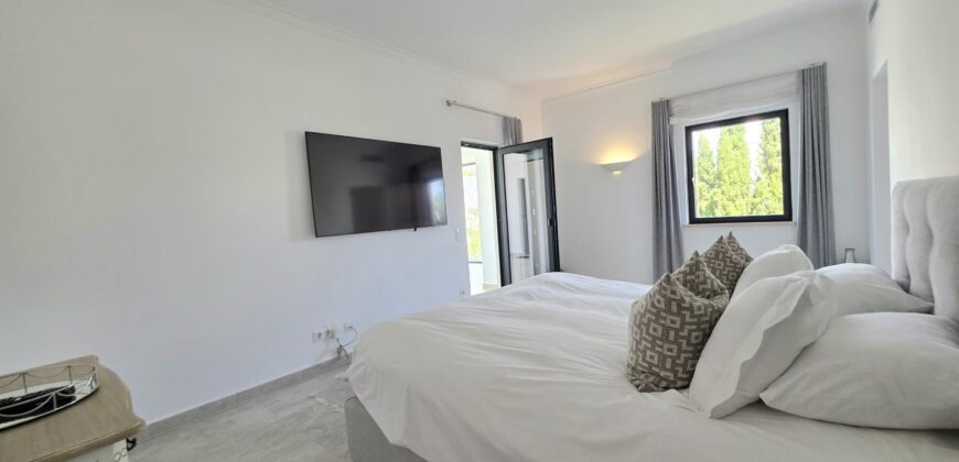 LUXURY VILLA IN THE PRESTIGE AREA OF “PUNTA DES PORT”, PORTOPETRO 2.495.000€