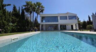 LUXURY VILLA IN THE PRESTIGE AREA OF “PUNTA DES PORT”, PORTOPETRO 2.495.000€