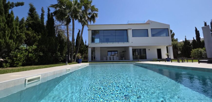 LUXURY VILLA IN THE PRESTIGE AREA OF “PUNTA DES PORT”, PORTOPETRO 2.495.000€