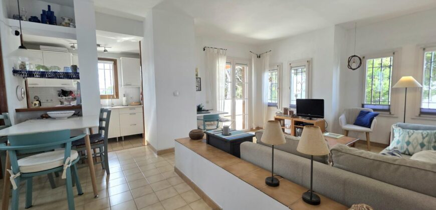 CORNER PENTHOUSE WITH SEVERAL TERRACES AND EXCEPTIONAL NATURAL LIGHT IN CALA D’OR