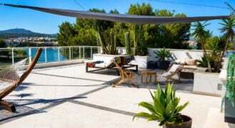 EXCEPTIONAL PENTHOUSE WITH STUNNING SEA VIEWS IN PORTOCOLOM