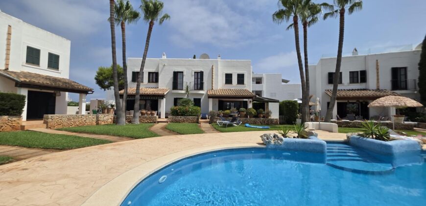 CHARMING HOUSE IN AN EXCLUSIVE GATED COMMUNITY IN CALA EGOS 599.500€