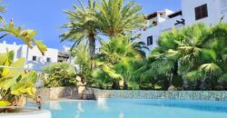 GROUND FLOOR APARTMENT A STONE’S THROW FROM THE CALA D’OR MARINA 