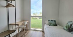 MODERN APARTMENT WITH A PRIVATE GARDEN