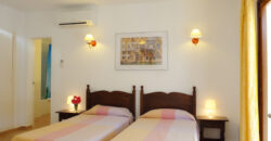 IBIZAN-STYLE VILLA WITH A TOURIST RENTAL LICENCE IN CALA EGOS