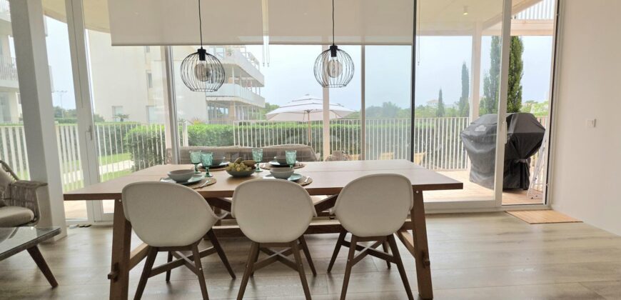 LUMINOSO APARTAMENTO CON JARDÍN PRIVADO – 389 000€