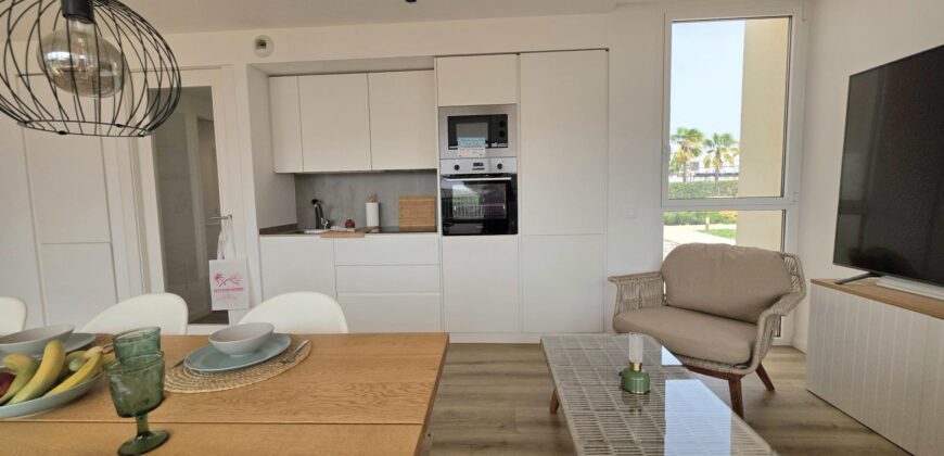 LUMINOSO APARTAMENTO CON JARDÍN PRIVADO – 389 000€