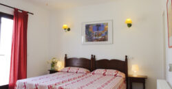 IBIZAN-STYLE VILLA WITH A TOURIST RENTAL LICENCE IN CALA EGOS