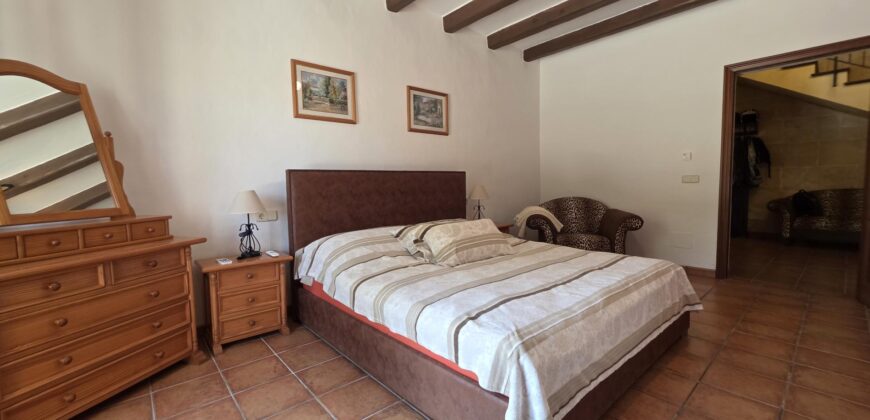 CHARMING AND AUTHENTIC MALLORCAN COUNTRY HOUSE