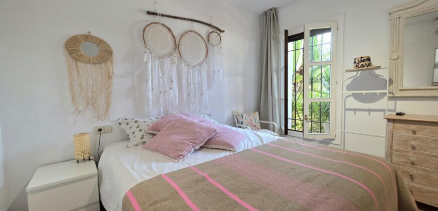 CHARMING HOUSE IN AN EXCLUSIVE GATED COMMUNITY IN CALA EGOS 