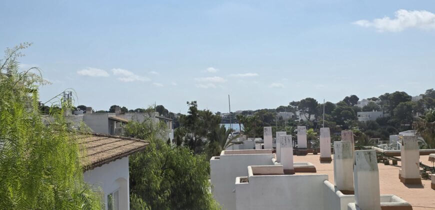 TOP-FLOOR APARTMENT – CALA D’OR MARINA