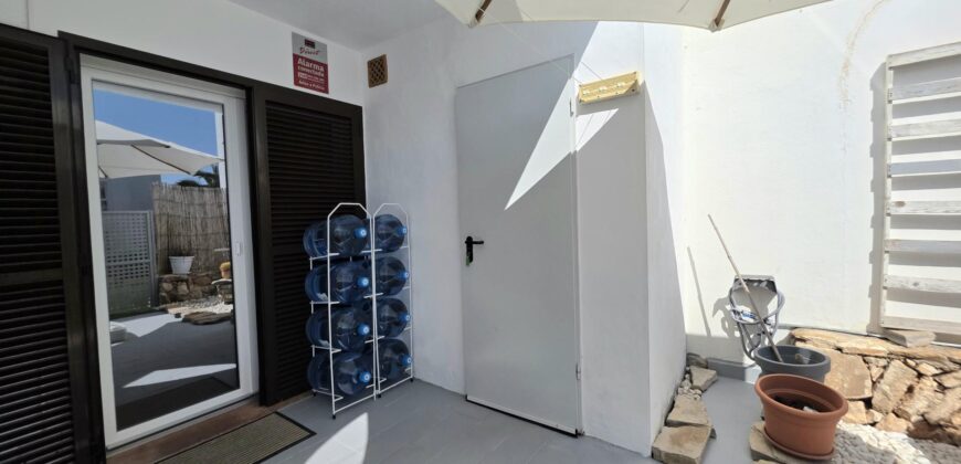 GROUND FLOOR APARTMENT A STONE’S THROW FROM THE CALA D’OR MARINA 