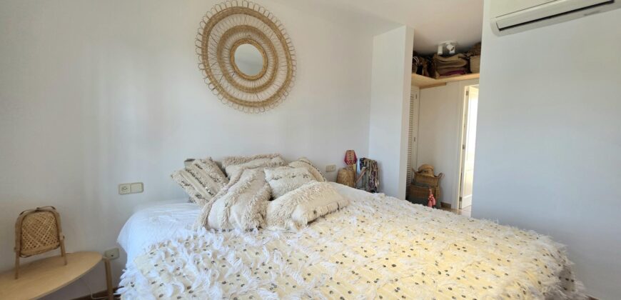 CHARMING HOUSE IN AN EXCLUSIVE GATED COMMUNITY IN CALA EGOS 