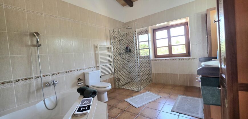 CHARMING AND AUTHENTIC MALLORCAN COUNTRY HOUSE