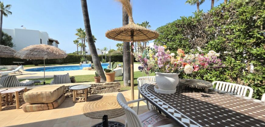CHARMING HOUSE IN AN EXCLUSIVE GATED COMMUNITY IN CALA EGOS 