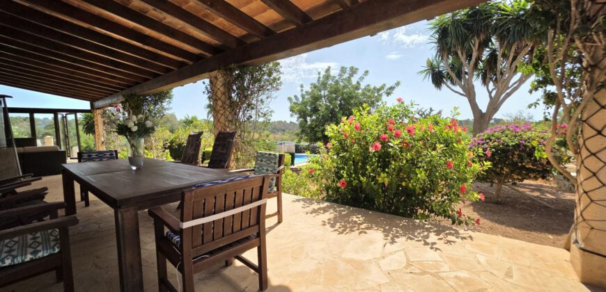 CHARMING AND AUTHENTIC MALLORCAN COUNTRY HOUSE
