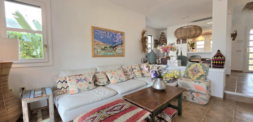 CHARMING HOUSE IN AN EXCLUSIVE GATED COMMUNITY IN CALA EGOS 