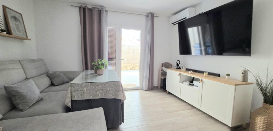 GROUND FLOOR APARTMENT A STONE’S THROW FROM THE CALA D’OR MARINA 