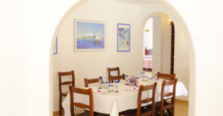 IBIZAN-STYLE VILLA WITH A TOURIST RENTAL LICENCE IN CALA EGOS