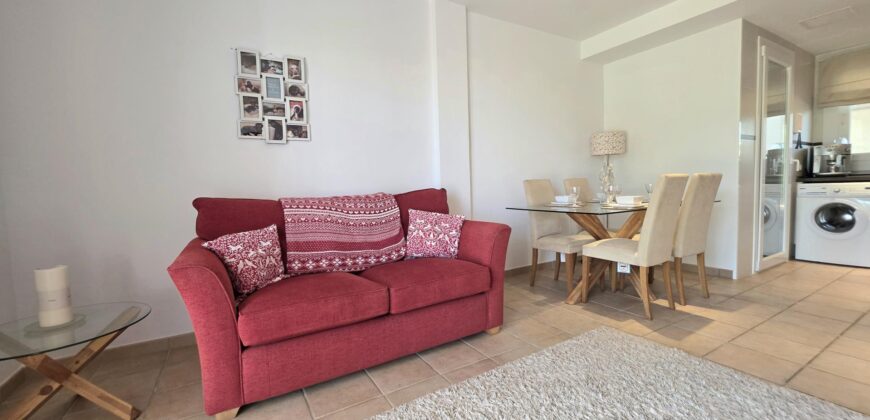 GROUNDFLOOR APARTMENT WITH LARGE PRIVATE GARDEN 354.900€