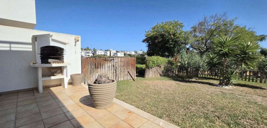 GROUNDFLOOR APARTMENT WITH LARGE PRIVATE GARDEN 354.900€