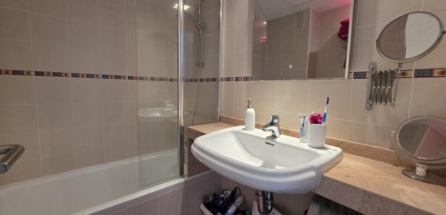 GROUNDFLOOR APARTMENT WITH LARGE PRIVATE GARDEN 354.900€