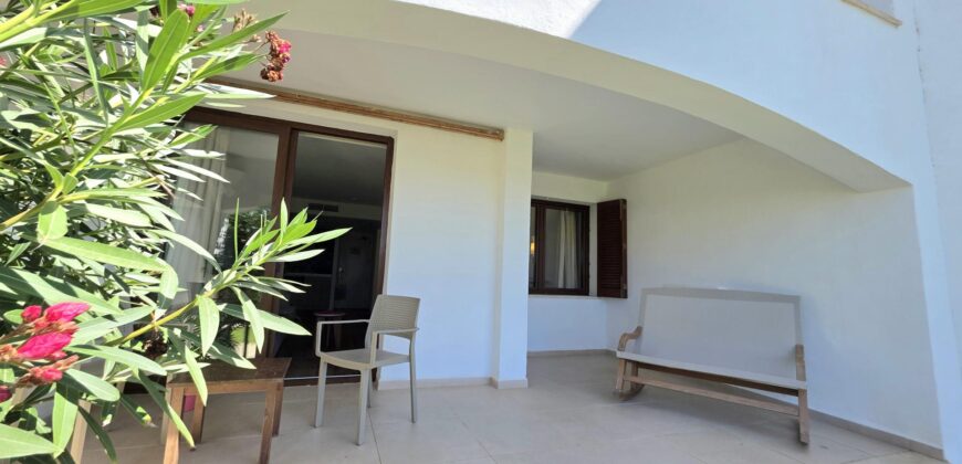 APARTAMENTO RENOVADO CON VISTAS PARCIALES AL MAR, ES FORTI