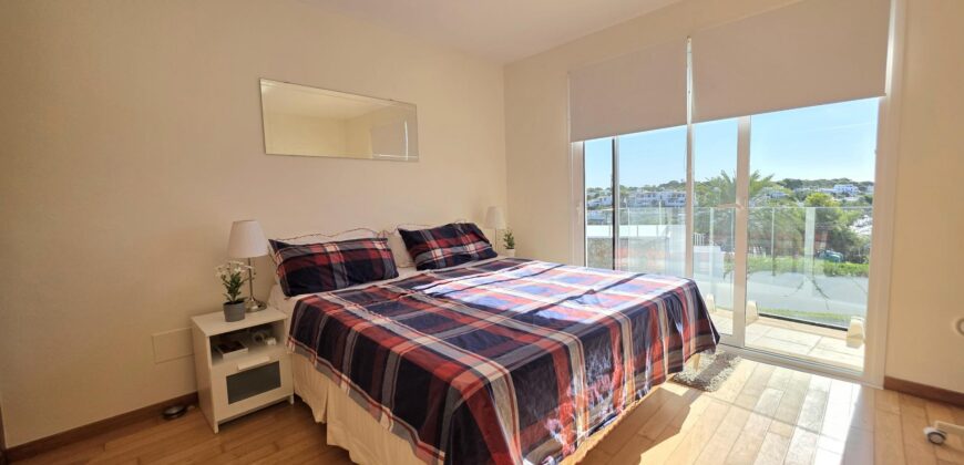 EXCLUSIVE SEMI-DETACHED HOUSE WITH FANTASTIC HARBOUR VIEWS IN CALA D’OR