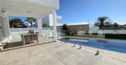 EXCLUSIVE SEMI-DETACHED HOUSE WITH FANTASTIC HARBOUR VIEWS IN CALA D’OR