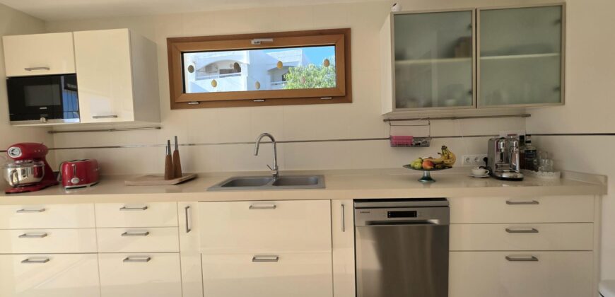 EXCLUSIVE SEMI-DETACHED HOUSE WITH FANTASTIC HARBOUR VIEWS IN CALA D’OR