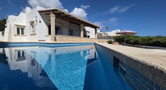 EXCEPTIONAL DETACHED VILLA WITH STUNNING SEA VIEWS, ES FORTÍ