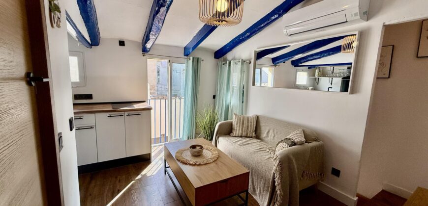 CHARMING, FULLY RENOVATED APARTMENT IN THE HEART OF SANTA CATALINA
