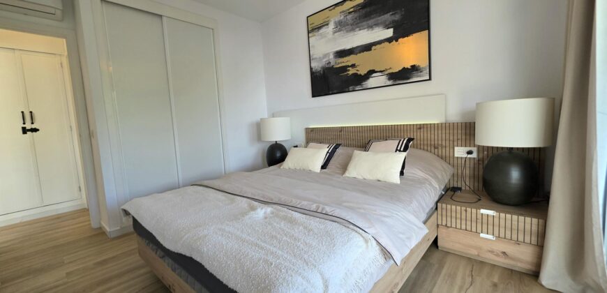 MODERN PENTHOUSE IN CALA D’OR WITH SPACIOUS TERRACE, 319.500€