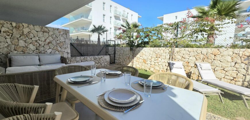 MODERN APARTMENT WITH LARGE PRIVATE GARDEN IN THE COMPASS RESIDENTIAL COMPLEX