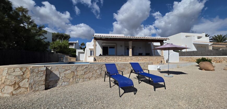 EXCEPTIONAL DETACHED VILLA WITH STUNNING SEA VIEWS, ES FORTÍ