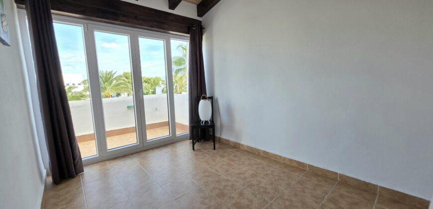 EXCLUSIVO ADOSADO EN MARINA D’OR 1, CALA EGOS